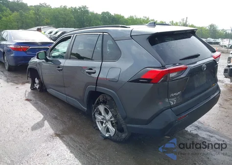 2020 Toyota Rav4 Xle z USA, uszkodzony, nr VIN 2T3W1RFV4LC040257